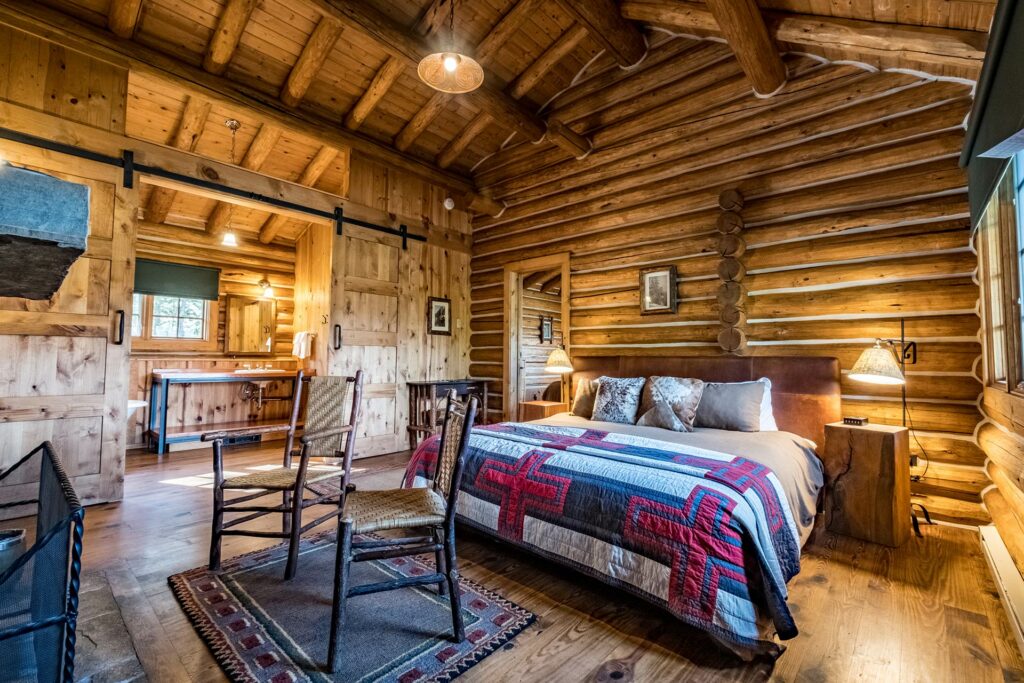 Lodging | Idaho Rocky Mountain Ranch