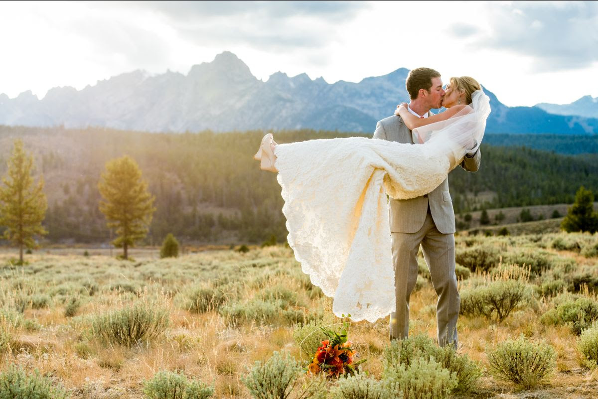 Find Your Perfect Western Wedding Hat At These Rocky Mountain