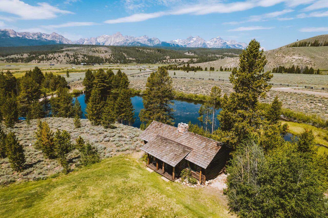 Lodging - Idaho Rocky Mountain Ranch